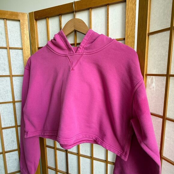Lululemon All Yours Cropped Hoodie in Sonic Pink | Medium - Picture 4 of 10